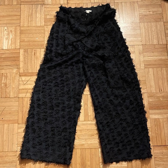 H&M Black Feather Dotted Pants - Picture 1 of 3